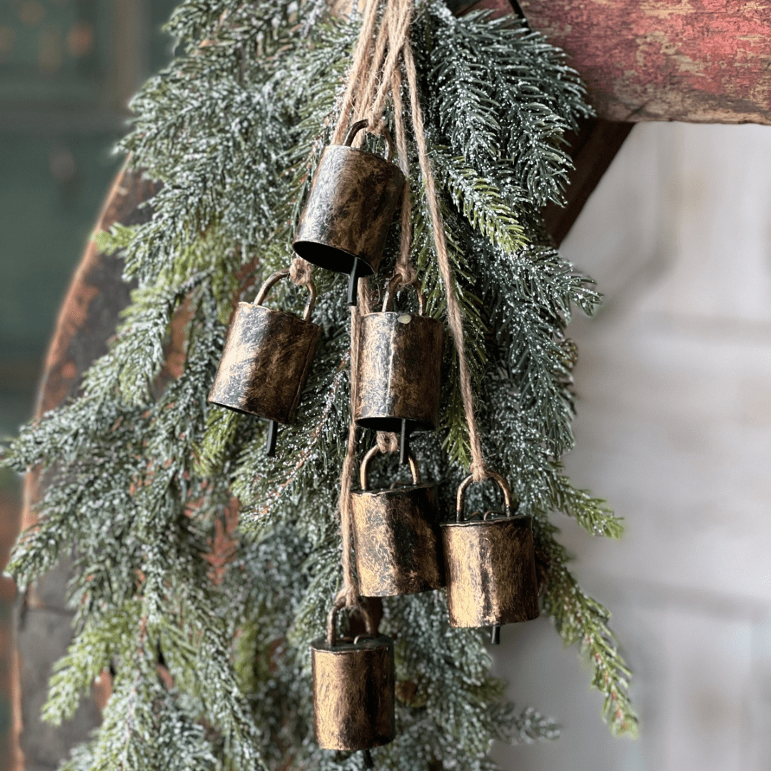 Hanging Chamber Bells