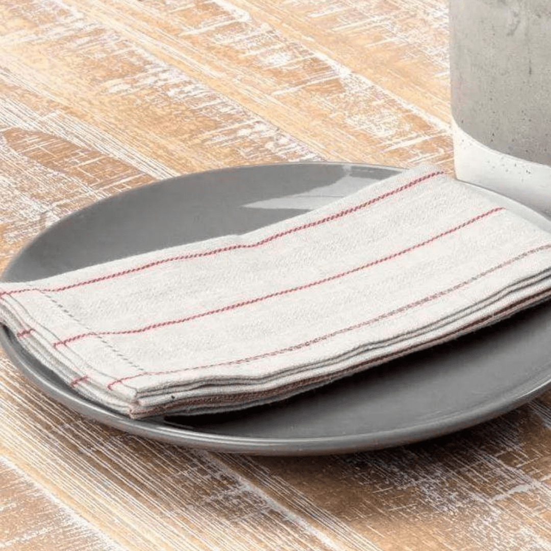 https://shopheritagehome.com/cdn/shop/products/country-red-striped-linen-napkins-set-of-6-31630343995584.png?v=1668995205